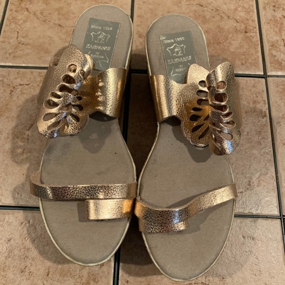 Kampanas by Mykonos Butterfly Platform Espadrilles - Picture 3 of 12